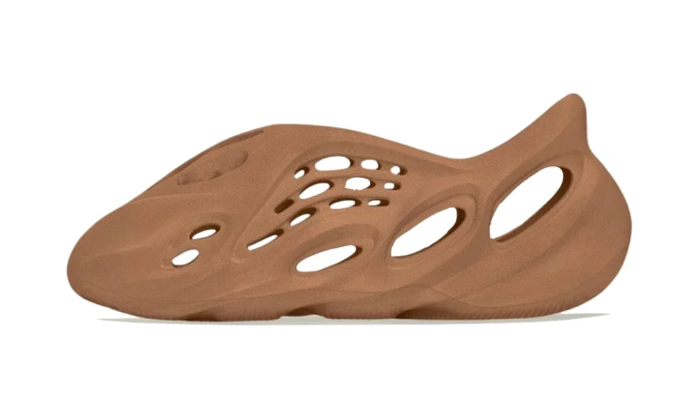 Yeezy Foam RNNR Flax