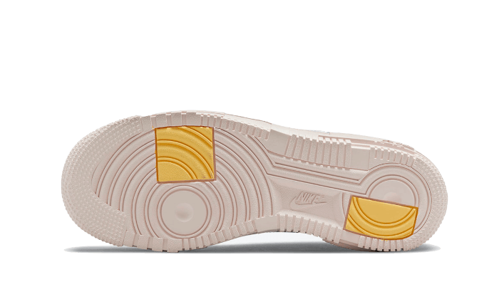 Air Force 1 Low Pixel Arctic Orange