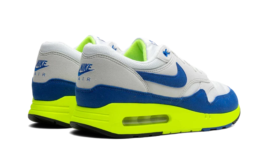 Air Max 1 &