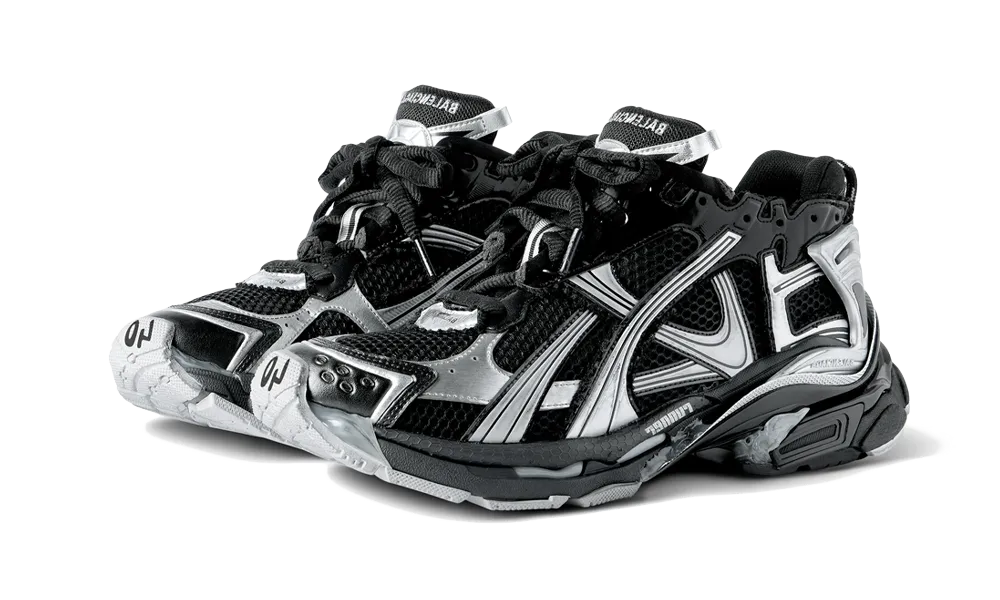 Runner Silver Black