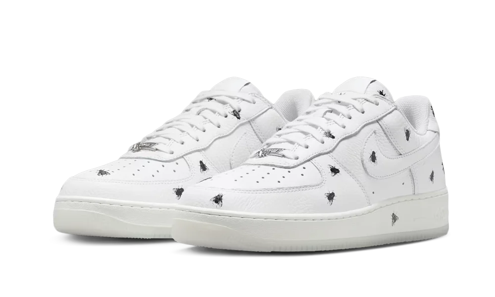 Air Force 1 Low Retro Houseflies