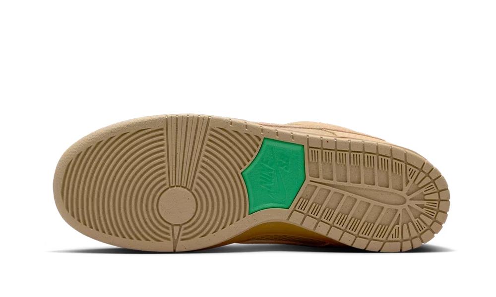 SB Dunk Low Som Tum