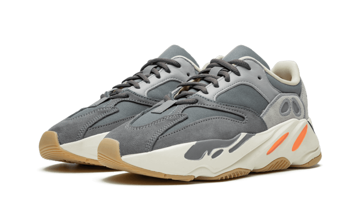 Yeezy 700 Magnet
