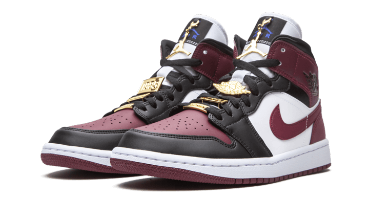 Air Jordan 1 Mid SE Schwarz Dark Beetroot