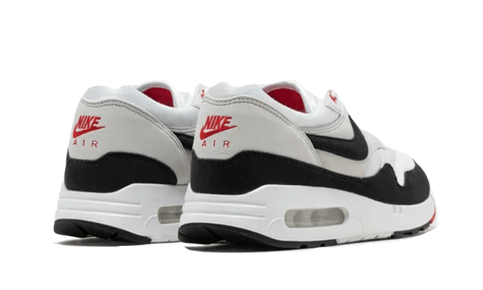 Air Max 1 &