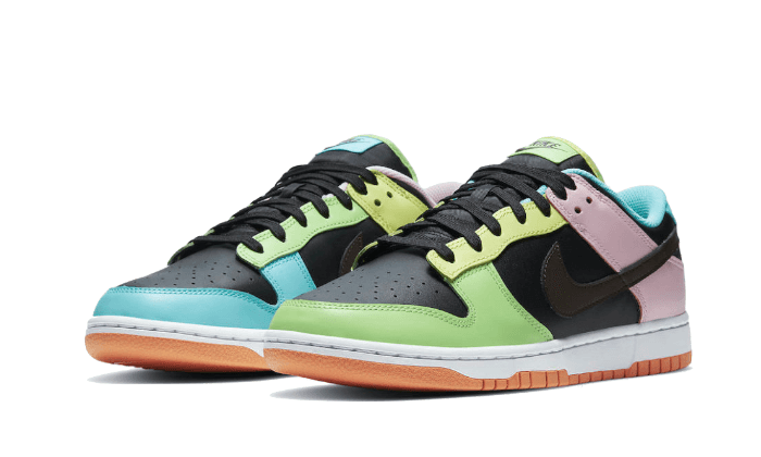 Dunk Low SE Free 99 Black