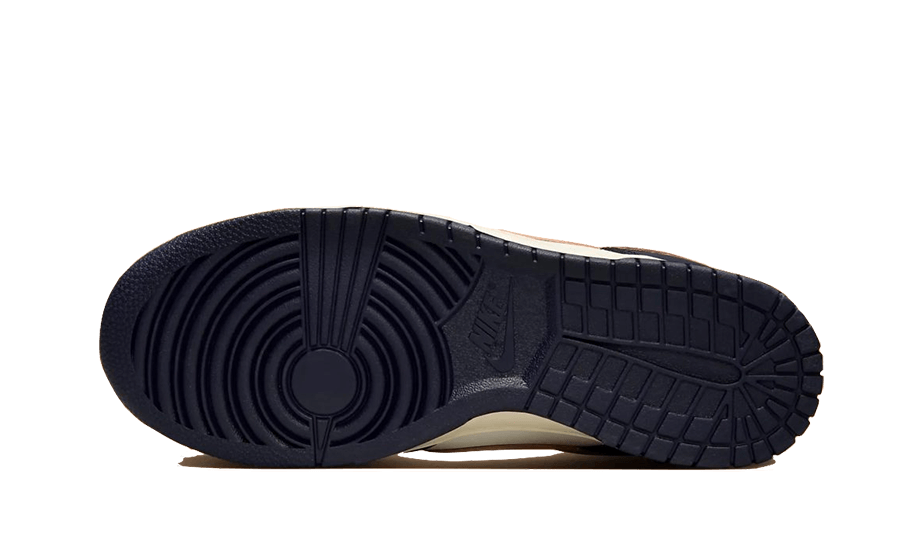 Dunk Low "From Nike To You" Navy Vanilla