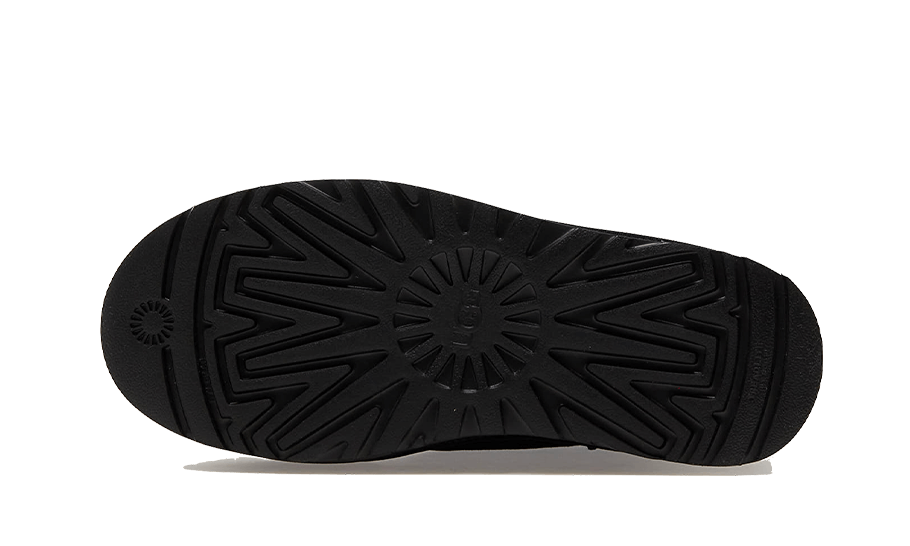 Neumel Platform Chelsea Boot Black