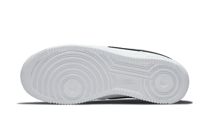 Air Force 1 Low Essential Weiß Metallic Silber