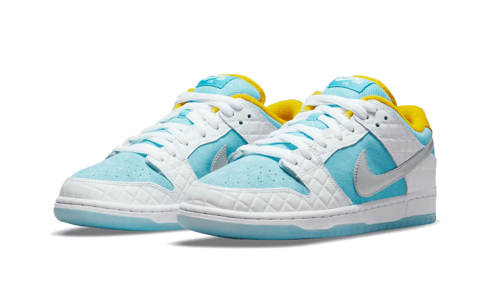 SB Dunk Low Pro FTC