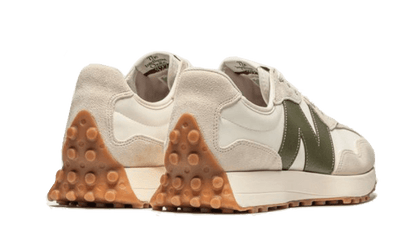 327 Moonbeam Oak Leaf Green