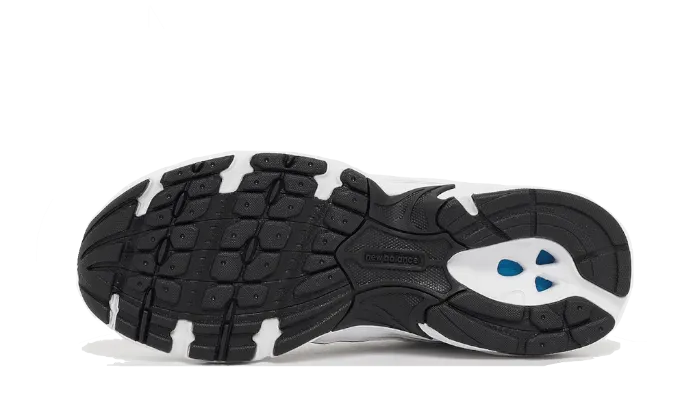 530 White Silver Green - MR530AB