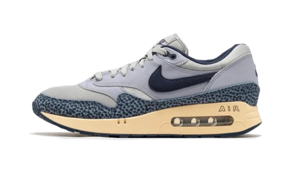 Air Max 1 &