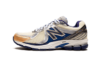 860 V2 Aime Leon Dore Blue