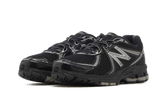 860 V2 Black Silver