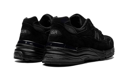 992 Triple Black