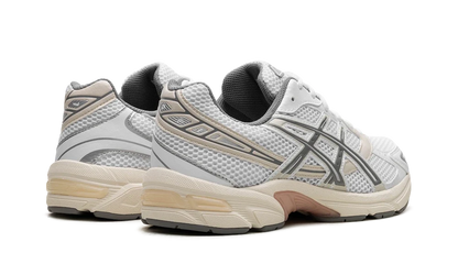 Gel-1130 White Clay Grey