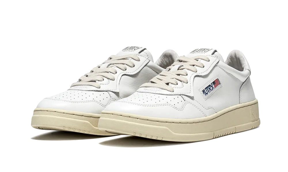 Medalist Low Leather White Cream