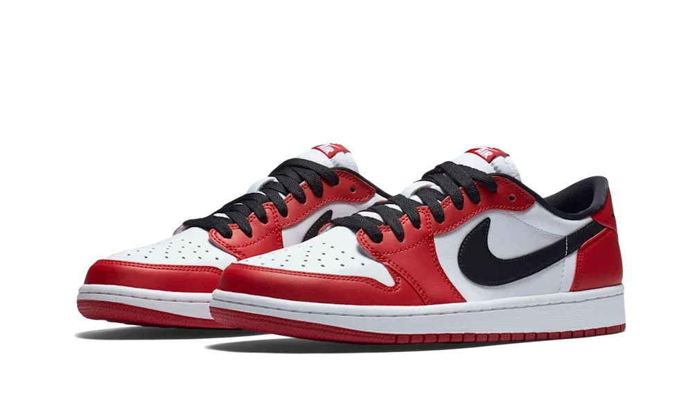 Air Jordan 1 Low OG Chicago 2025