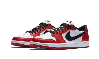 Air Jordan 1 Low OG Chicago 2025