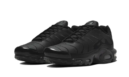 Air Max Plus Triple Black Leather