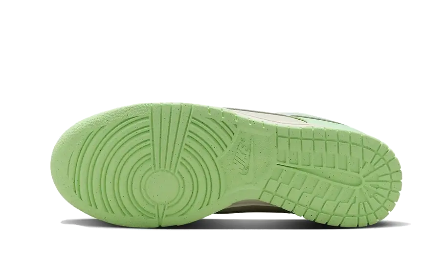 Dunk Low SE Next Nature Sea Glass