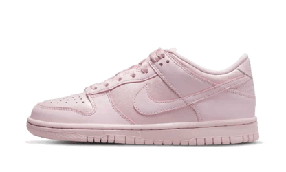 Dunk Low SE Prism Pink