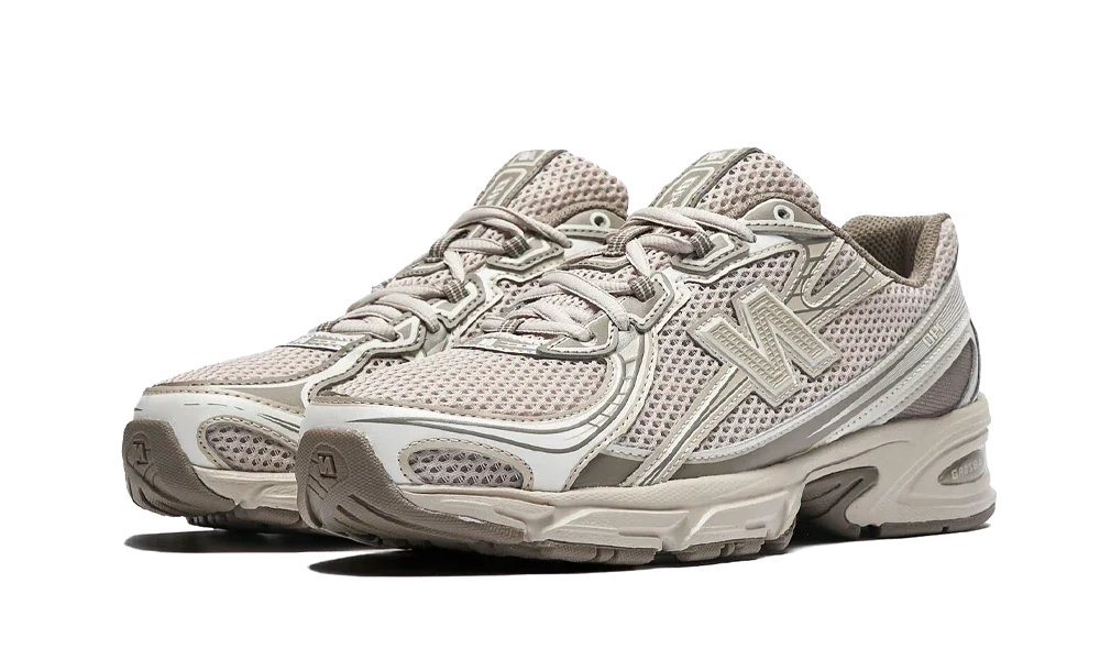 740 Dockside Timberwolf Sea Salt
