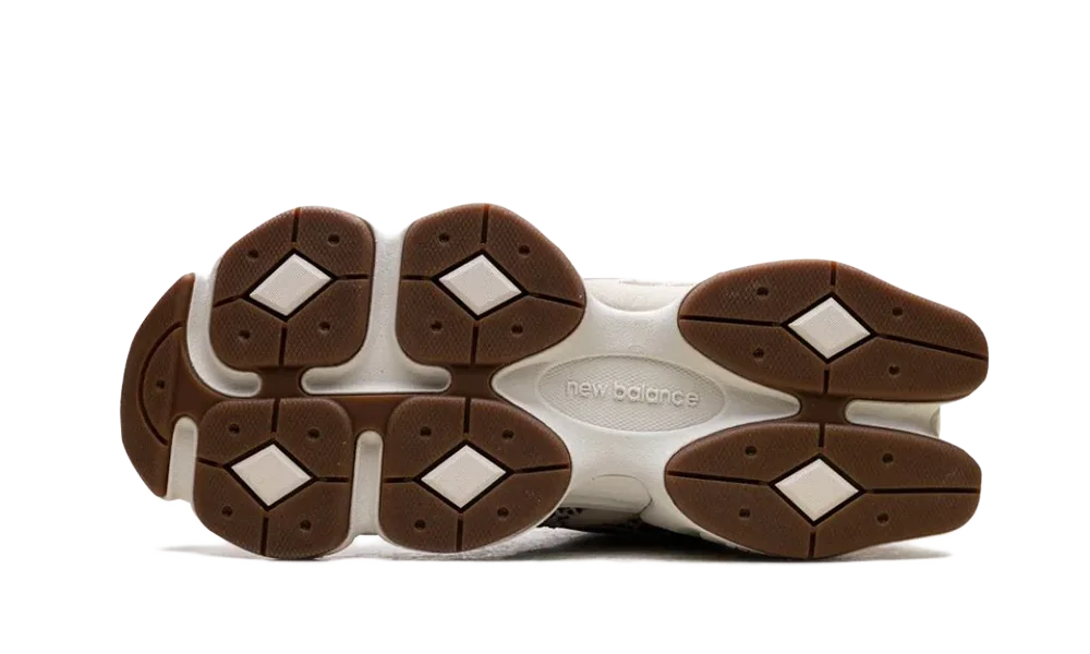 9060 ASOS Exclusive Beige Brown Leopard Print