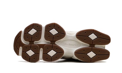 9060 ASOS Exclusive Beige Brown Leopard Print