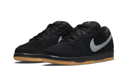 SB Dunk Low Fog