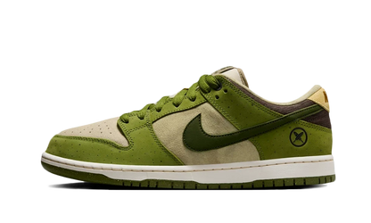 SB Dunk Low Yuto Horigome Matcha