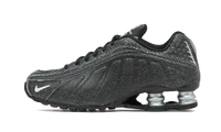 Shox R4 Distressed Leather