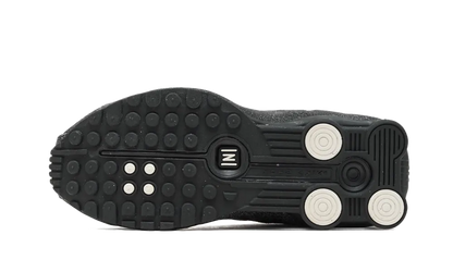 Shox R4 Distressed Leather