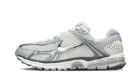 Zoom Vomero 5 Metallic Silver