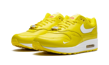 Air Max 1 &