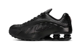 Shox R4 Black