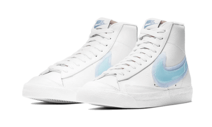 Blazer Mid &
