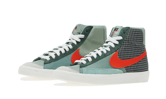 Blazer Mid &