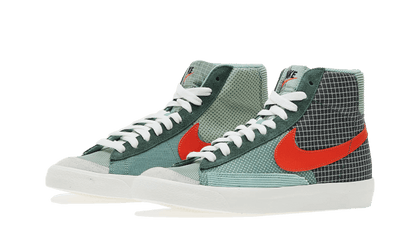 Blazer Mid &