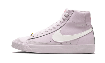 Blazer Mid &