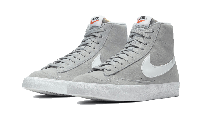 Blazer Mid &