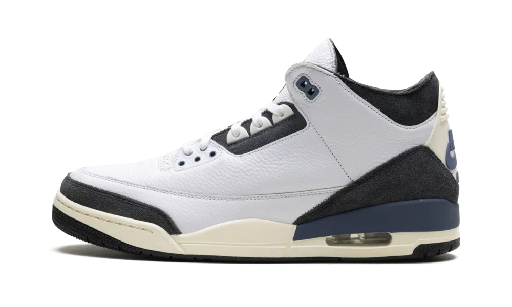 Air Jordan 3 Retro OG SP A Ma Maniére Diffused Blue