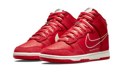 Dunk High First Use University Red