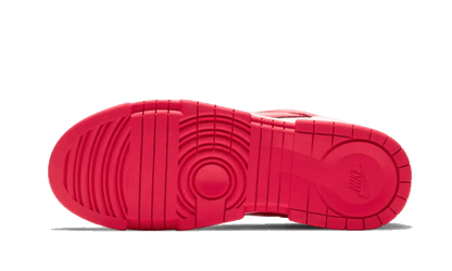 Dunk Low Disrupt Siren Red