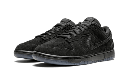 Dunk Low SP Undefeated 5 On It Black