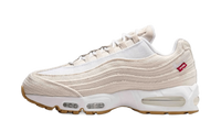 Air Max 95 OG Levis Light Orewood Brown - HM4743-100