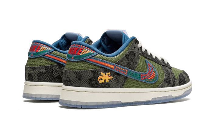 Dunk Low Siempre Familia