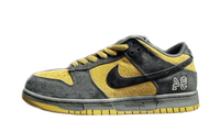 SB Dunk Low Supreme 94 Hulk - HQ8487-300