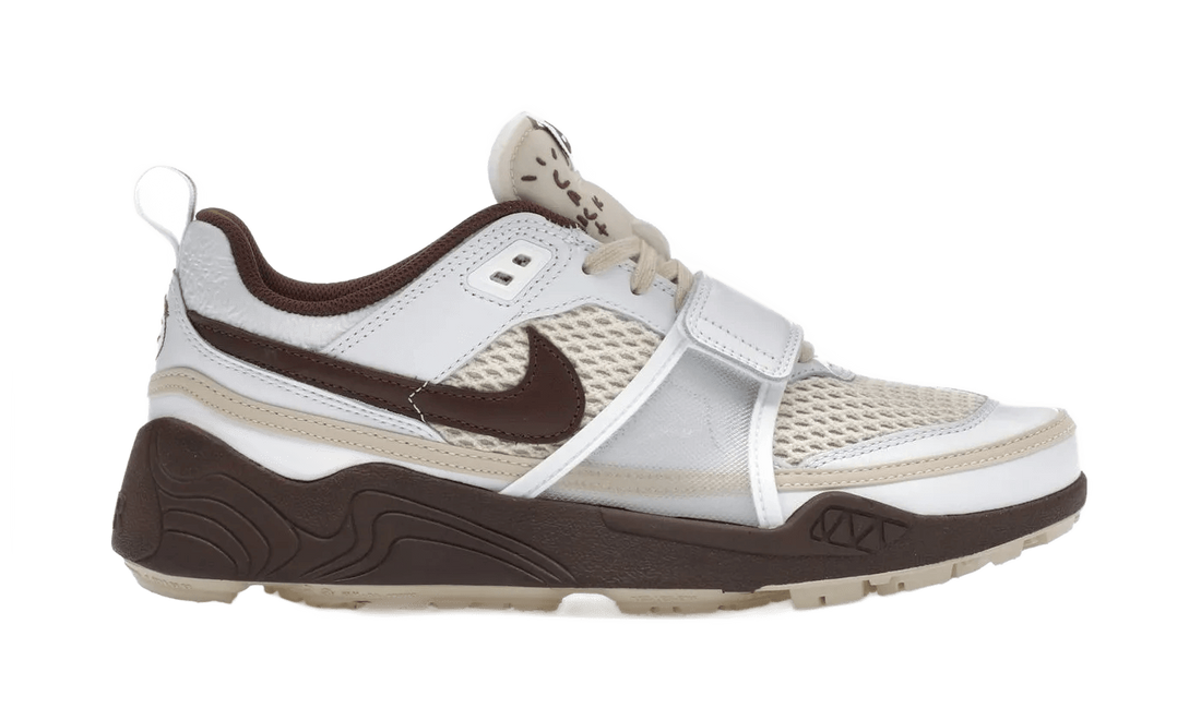 Zoom Field Jaxx Travis Scott Light Chocolate - HQ3073-100